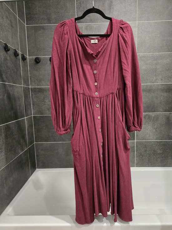 Lelasilk Dresses & Skirts - Button-Front Midi Dress with Large Pockets